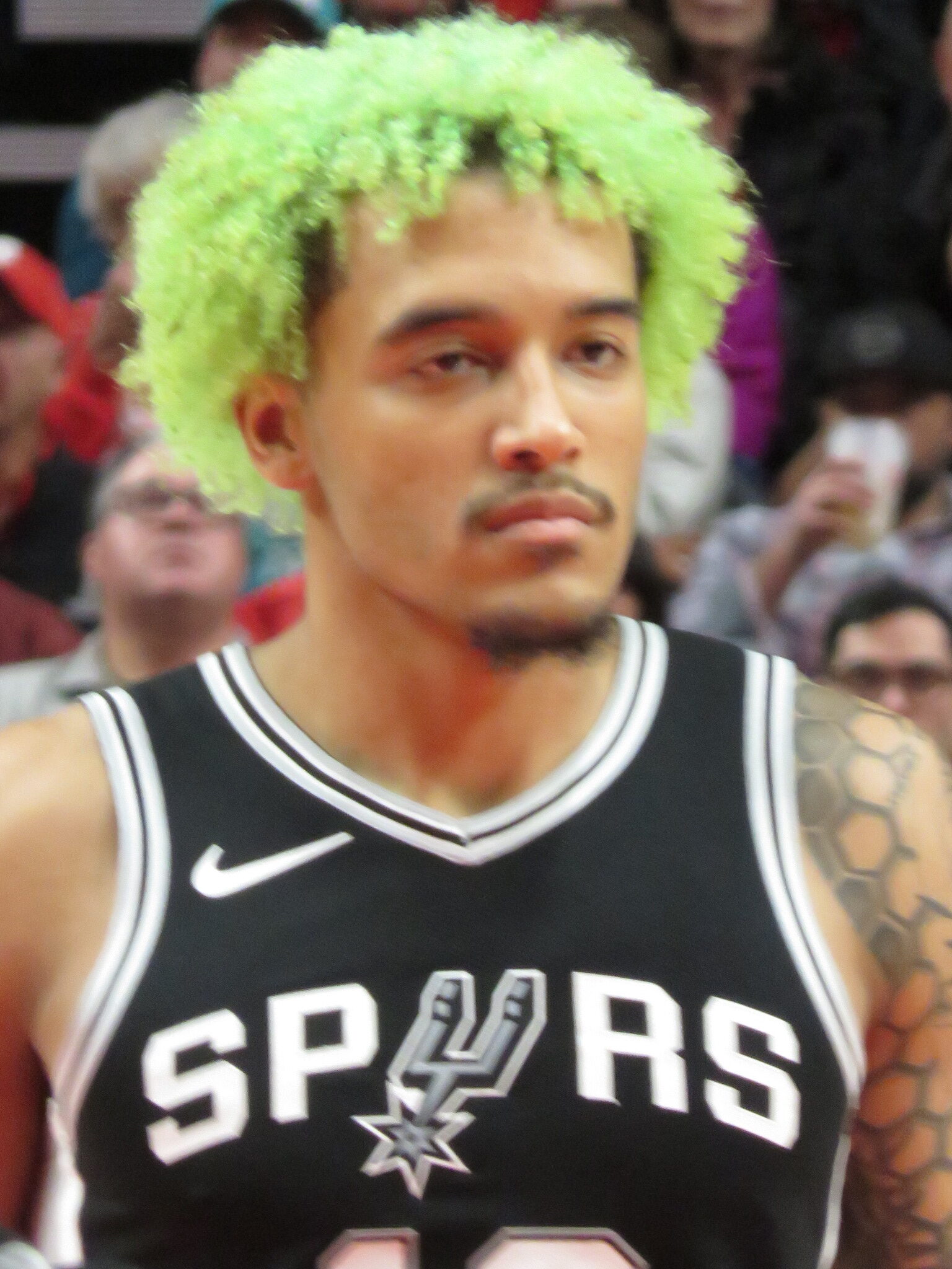 SOCHAN TAMPOCO SE QUEDA: LOS BLAZERS LO CORTAN Y ABREN LA TEMPORADA CON UN HUECO EN EL PLANTEL