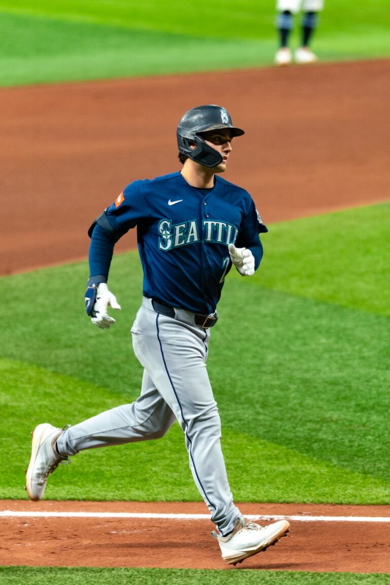 COLE YOUNG, FINALISTA AL GUANTE DE ORO: LA SEGUNDA BASE DE SEATTLE YA TIENE DUEÑO COLE YOUNG, FINALISTA AL GUANTE DE ORO: LA SEGUNDA BASE DE SEATTLE YA TIENE DUEÑO