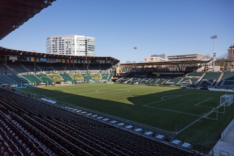 CUADRO DEFINIDO: AUSTIN Y LAFC2 COMPLETAN LAS SEMIFINALES — TIMBERS2 ESPERA RIVAL EN CASA